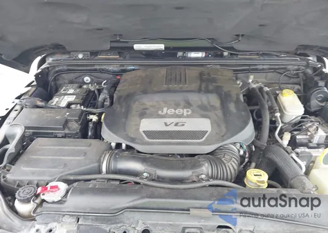 2015 Jeep Wrangler Sahara z USA, uszkodzony, nr VIN 1C4AJWBG4FL605659